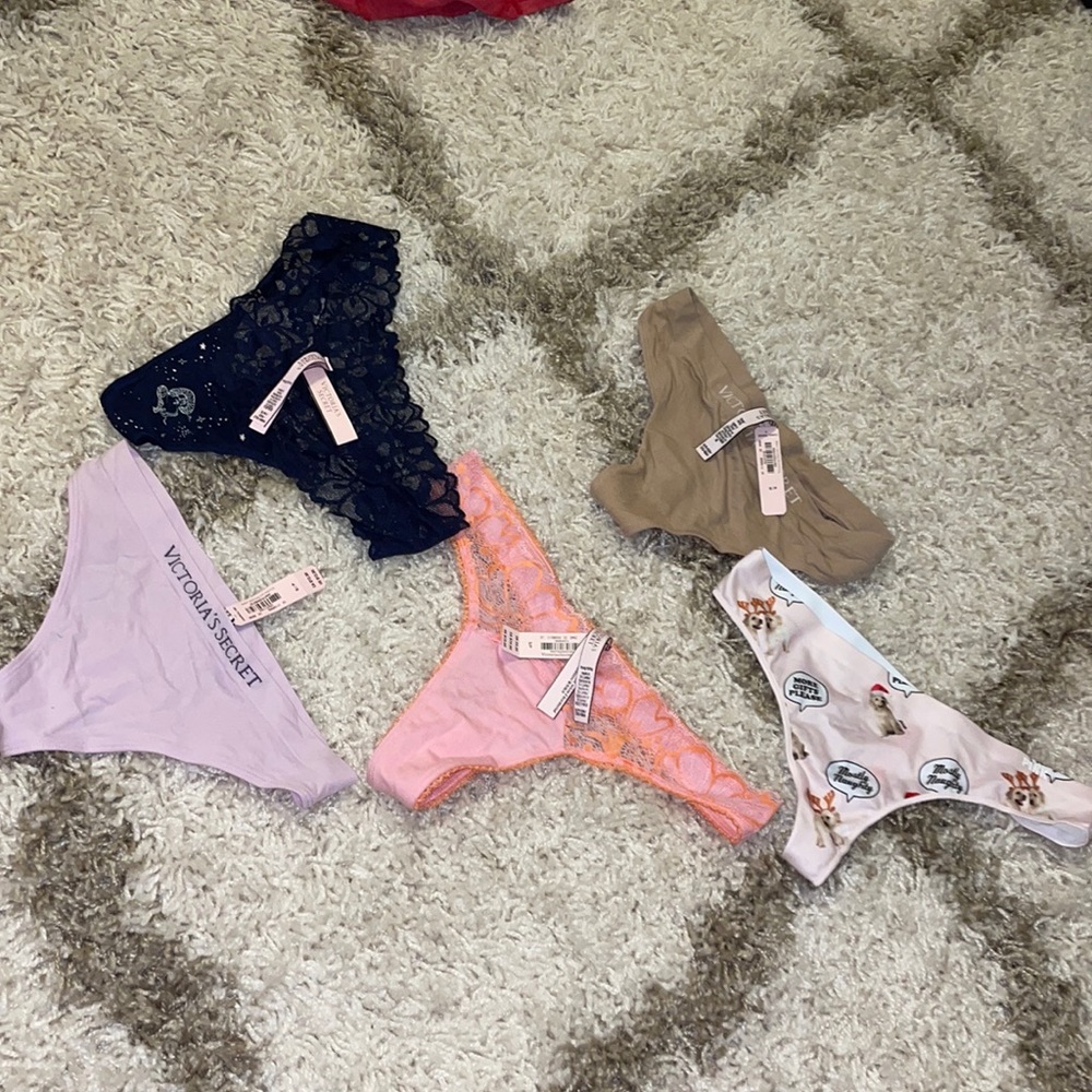 Set of 5 thong panties nwt size small